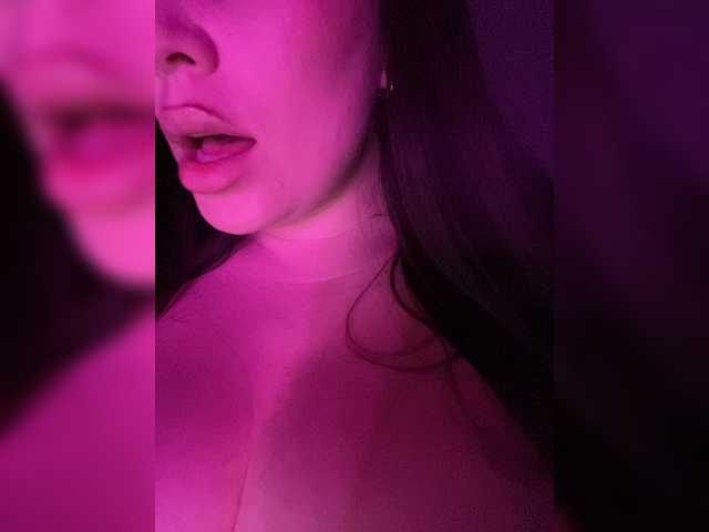 -Hennessy- Live Cam and Statistics on UnifiedCams