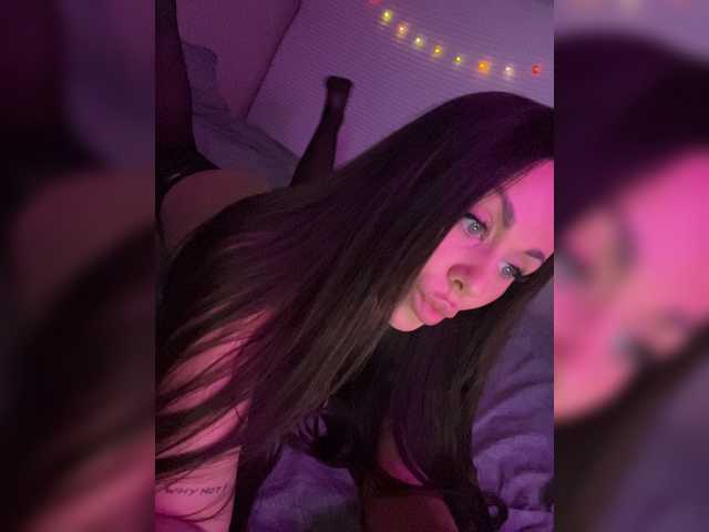 -Hennessy- live cam on BongaCams