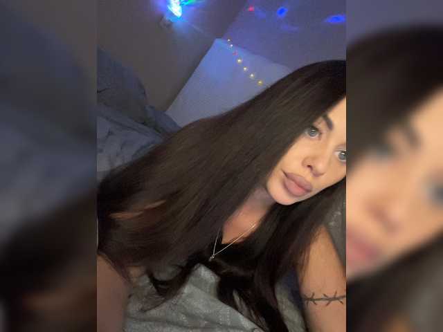 -Hennessy- live cam on BongaCams