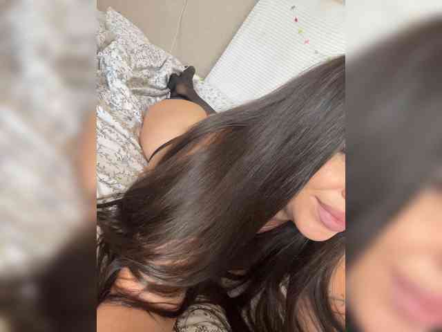 -Hennessy- webcam