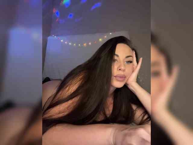 -Hennessy- webcam