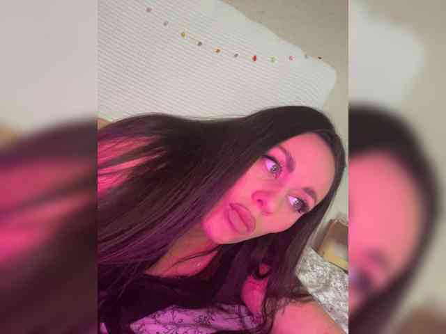 -Hennessy- webcam