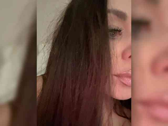 voyeur videochat -Hennessy-