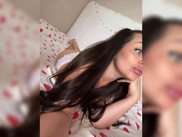 -Hennessy- webcam