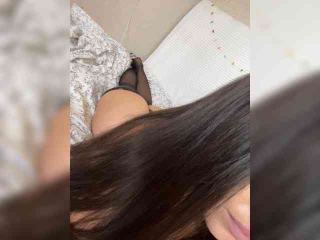 -Hennessy- webcam