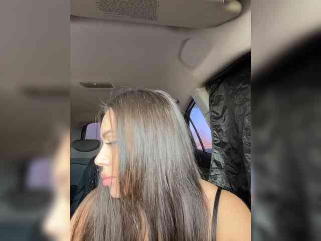 -Hennessy- webcam