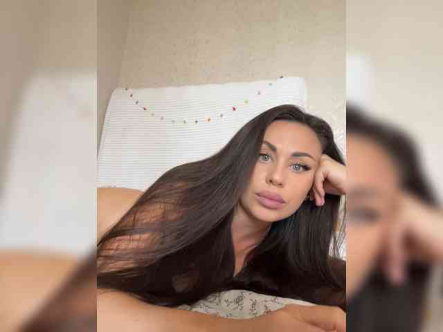 -Hennessy- webcam
