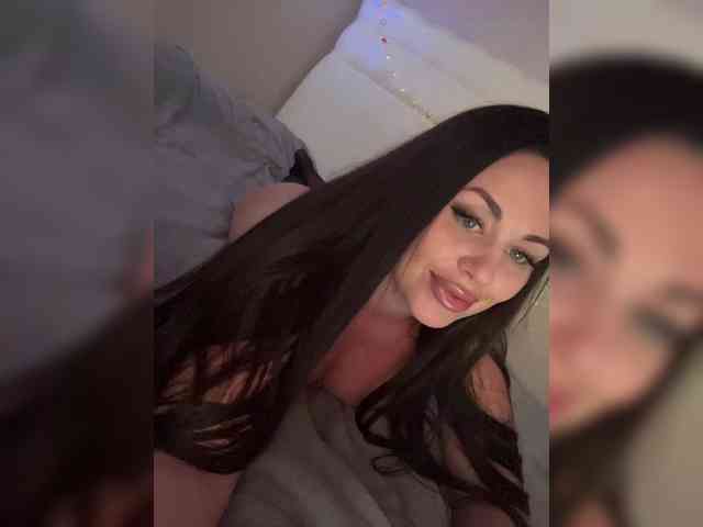 -Hennessy- webcam