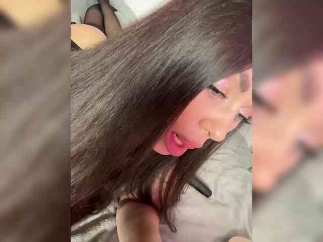-Hennessy- webcam