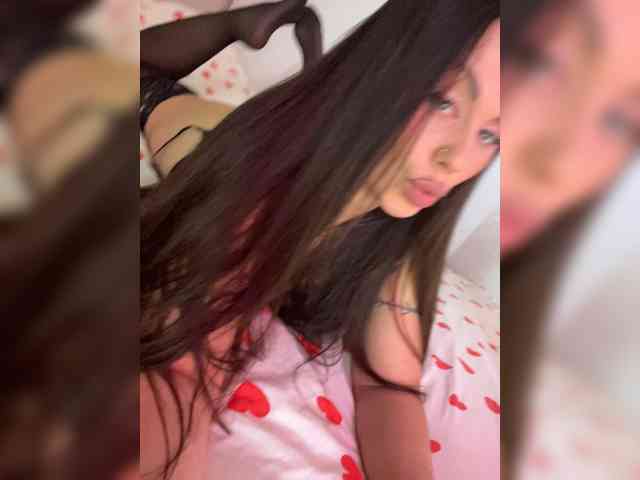 Model: -Hennessy-