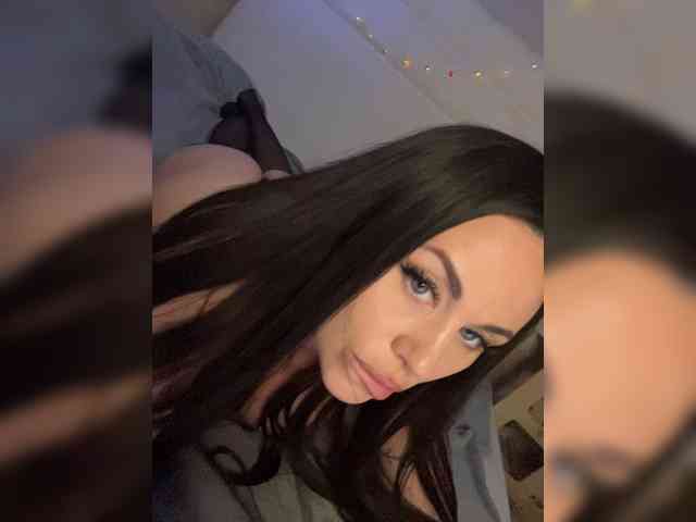 -Hennessy- webcam