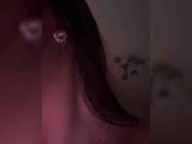 black_henny webcam