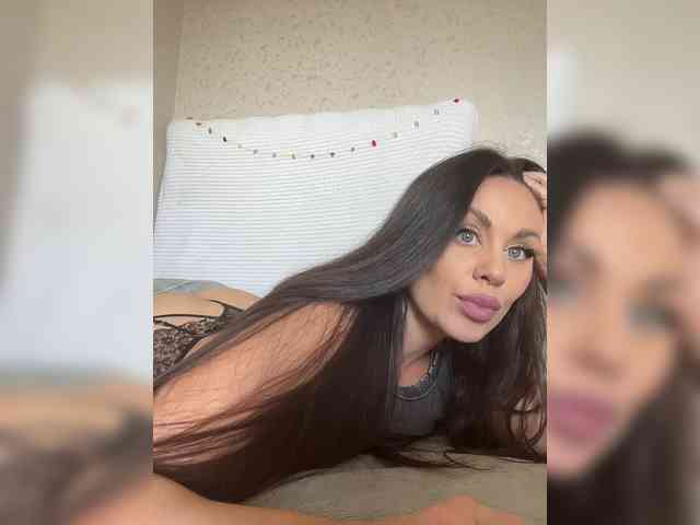 -Hennessy- webcam