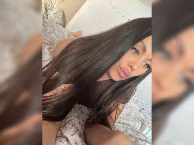-Hennessy- webcam