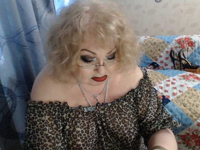 livingnextdoor live cam