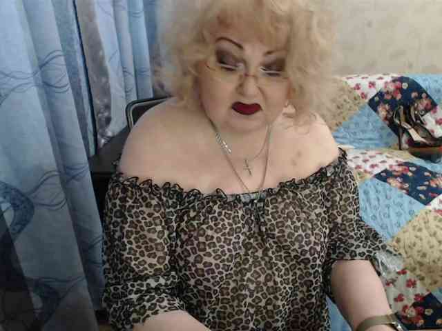 livingnextdoor webcam