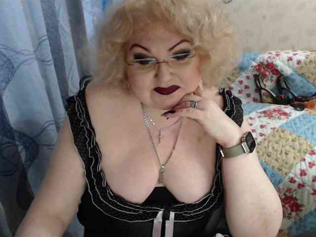 livingnextdoor webcam