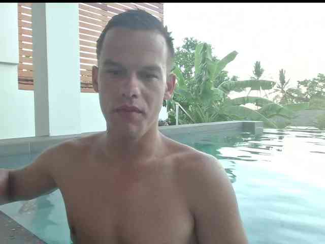 MattDamon777 Live Webcam on BongaCams