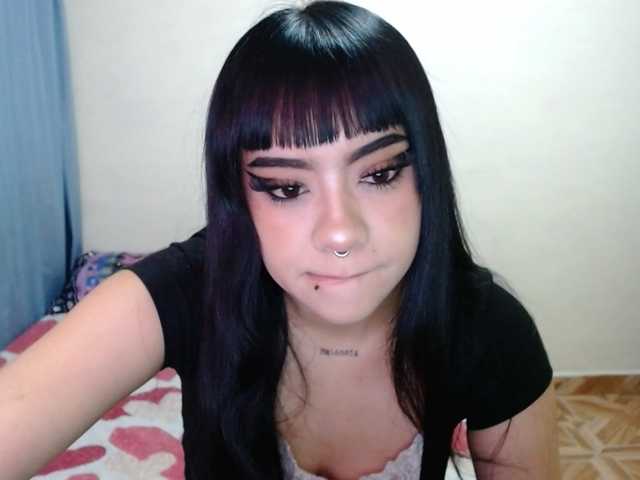 Catmila live cam on BongaCams