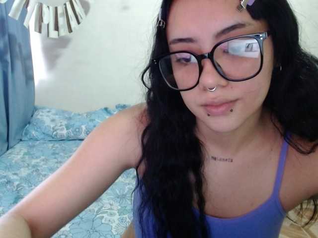 Catmila live cam on BongaCams