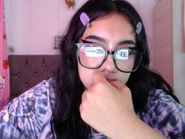 Catmila live cam on BongaCams