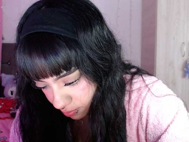 Catmila live cam on BongaCams