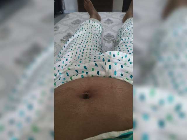 Nitu2005 live cam on BongaCams