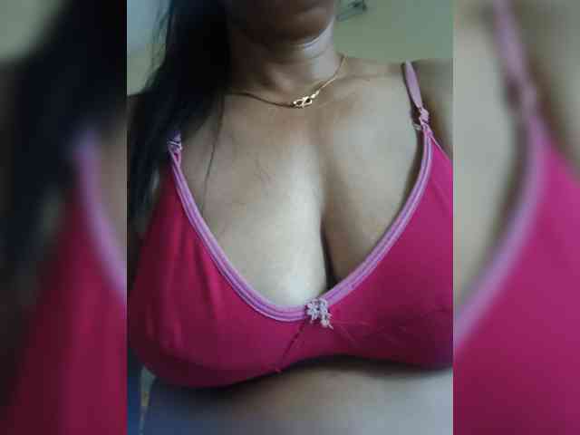 Nitu2005 webcam