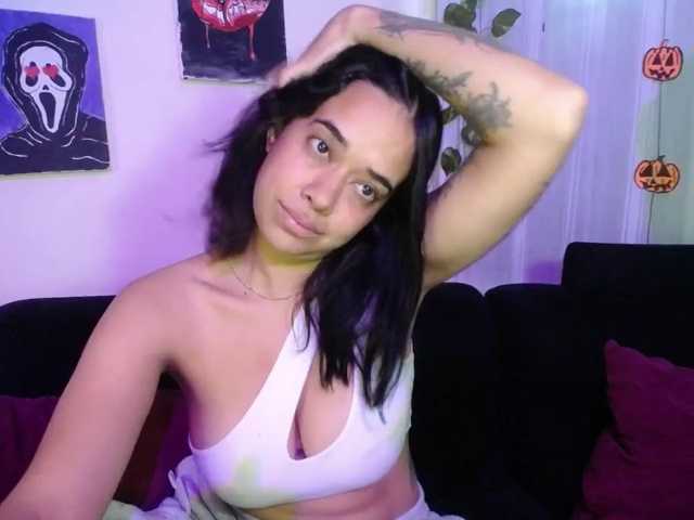 anyablack230 live cam on BongaCams