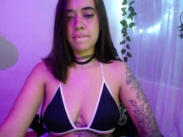 anyablack230 live cam on BongaCams