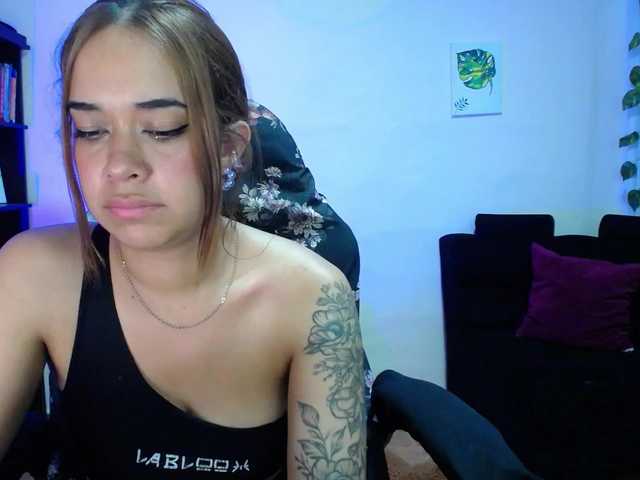 anyablack230 live cam on BongaCams