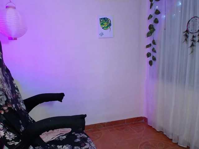 anyablack230 live cam on BongaCams