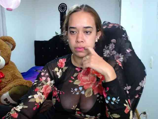 anyablack230 webcam