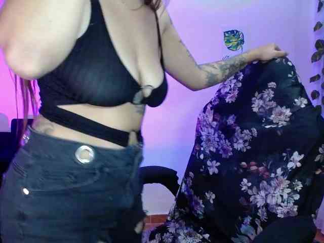 anyablack230 webcam