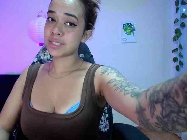 anyablack230 webcam