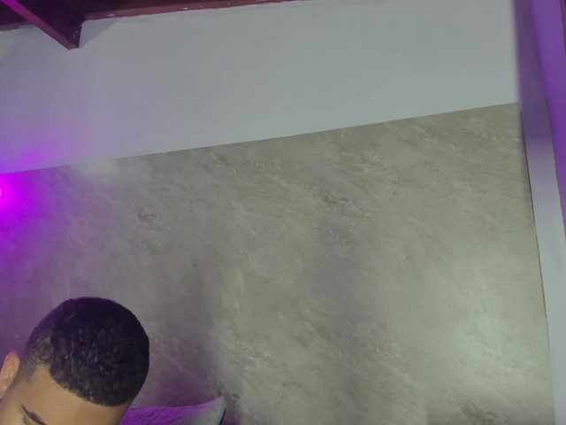 drakehot1 live cam