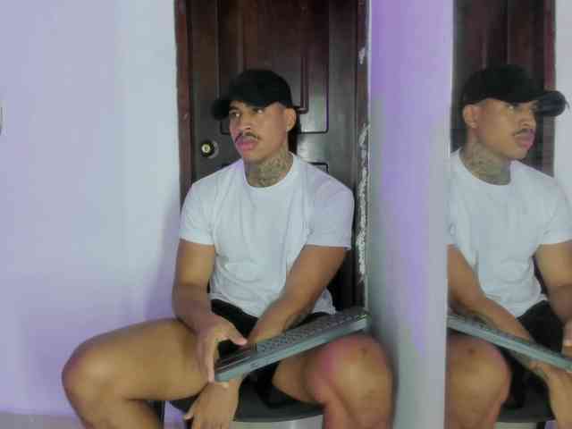 drakehot1 Sex Cam Show