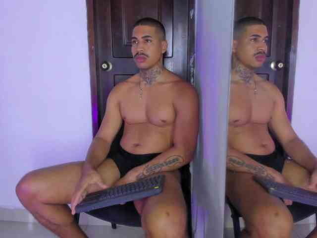 drakehot1 Sex Cam Show