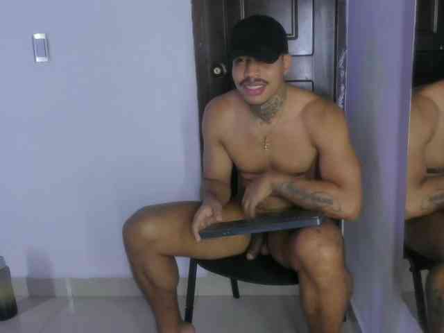 drakehot1 Sex Cam Show