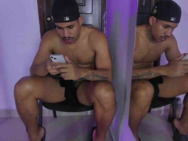 drakehot1 Sex Cam Show