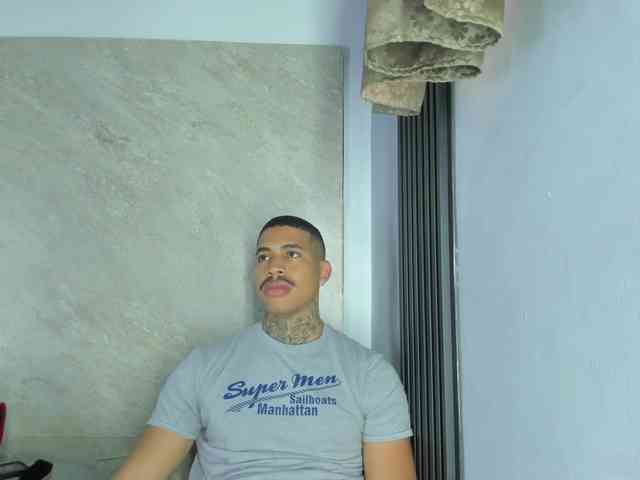 drakehot1 drakehot1