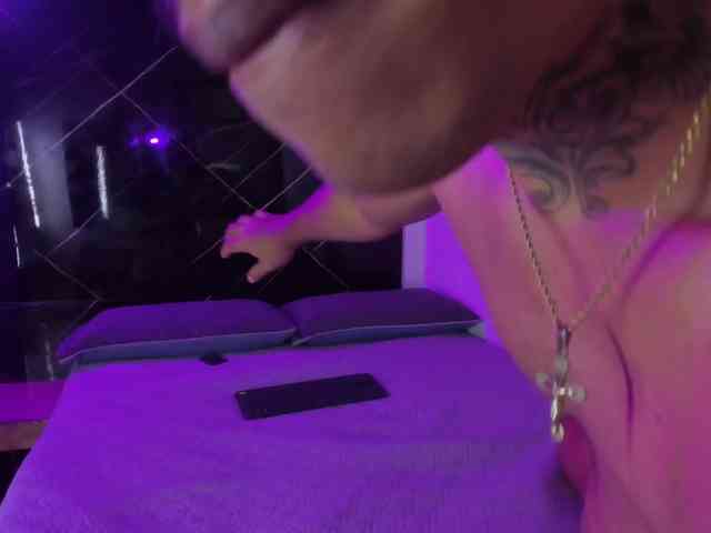 drakehot1 Sex Cam Show