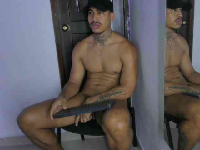 drakehot1 Sex Cam Show