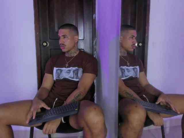 drakehot1 Sex Cam Show