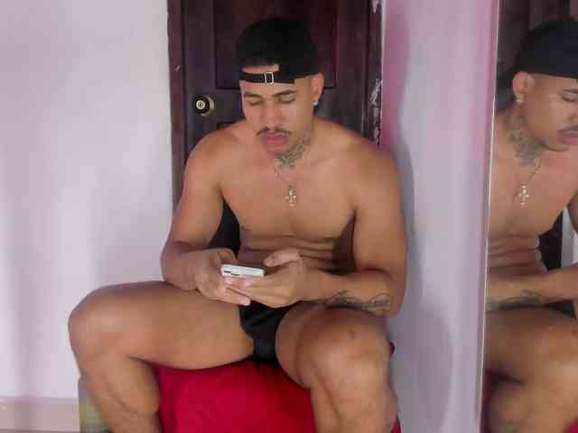 drakehot1 drakehot1
