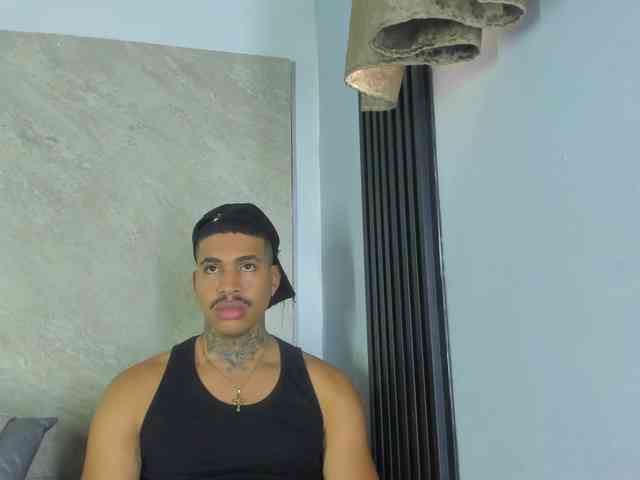 drakehot1 drakehot1