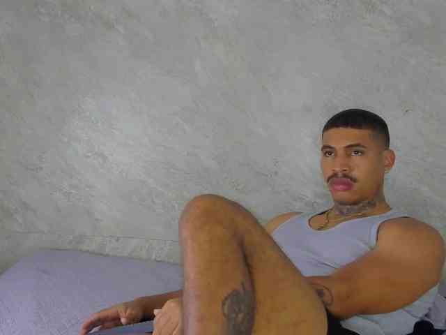 drakehot1 drakehot1