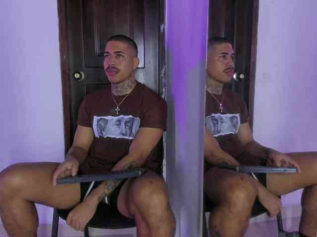 drakehot1 Sex Cam Show