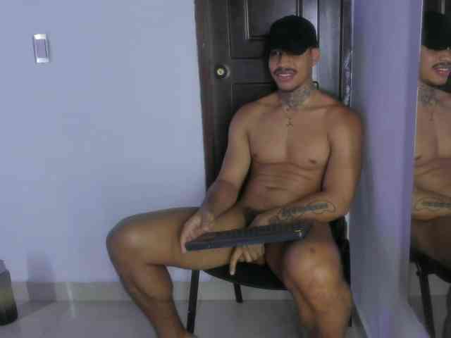 drakehot1 Sex Cam Show