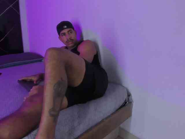 drakehot1 Sex Cam Show